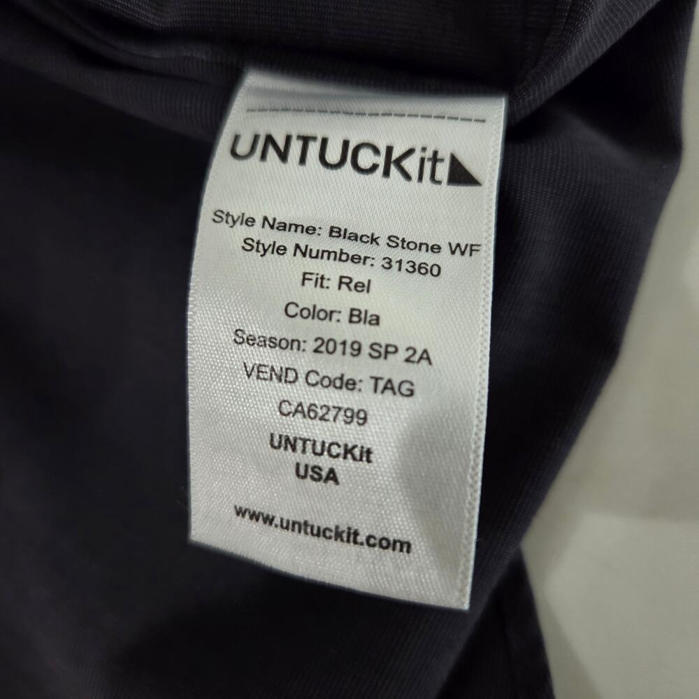 Men's UNTUKit Wrinkle Free Long Sleeve Dress/Casual Shirt, Size XL - Picture 5 of 10